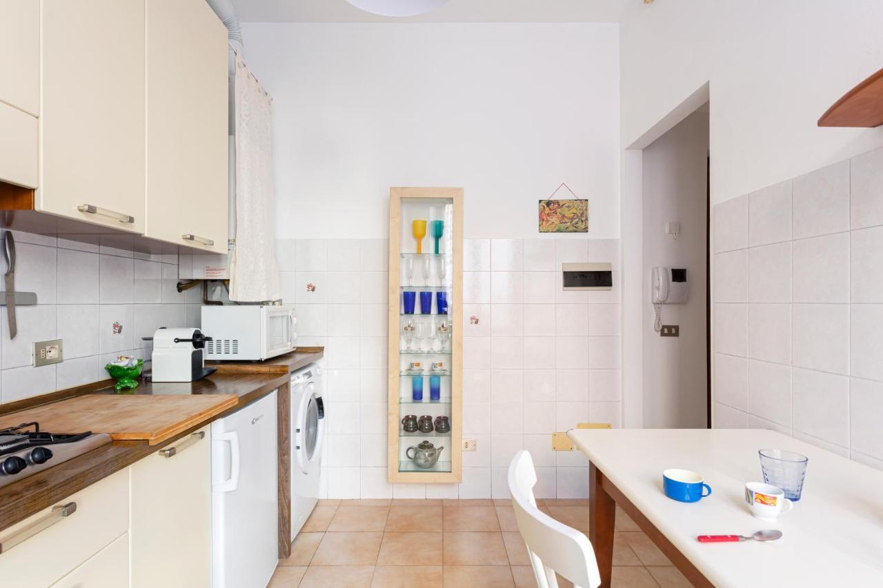 Comfy Apartment In Corso Como Milánó Kültér fotó